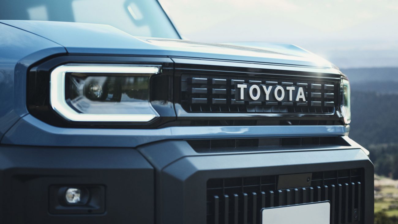 LAND CRUISER”FJ”　カタログ